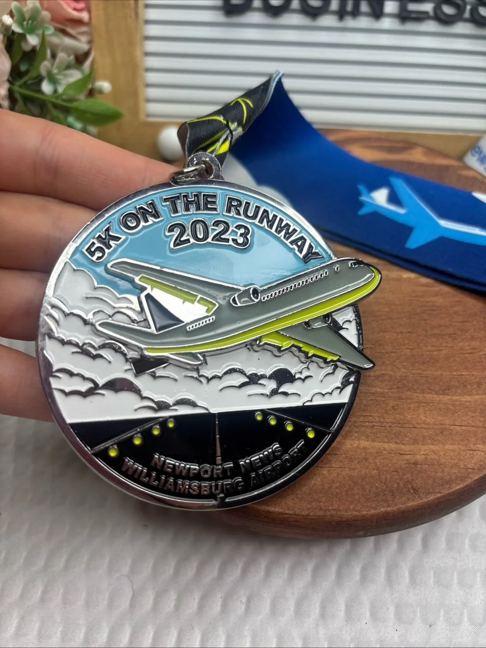2023 5K ON THE RUNWAY NEWPORT NEWS WILLIAMSBURG AIRPORT METAL